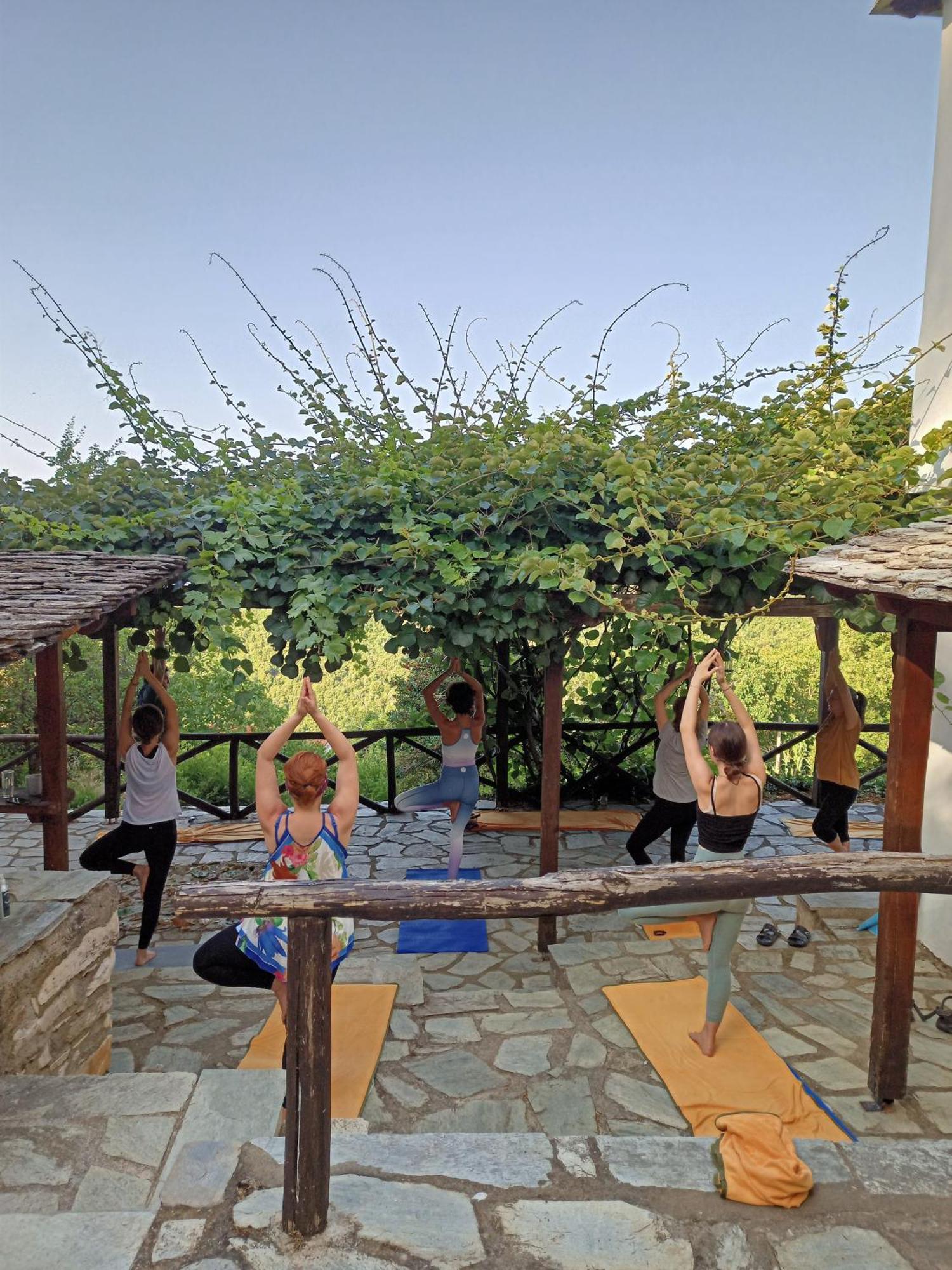 Riga'S Pinakoti Lodge Pinakátai エクステリア 写真