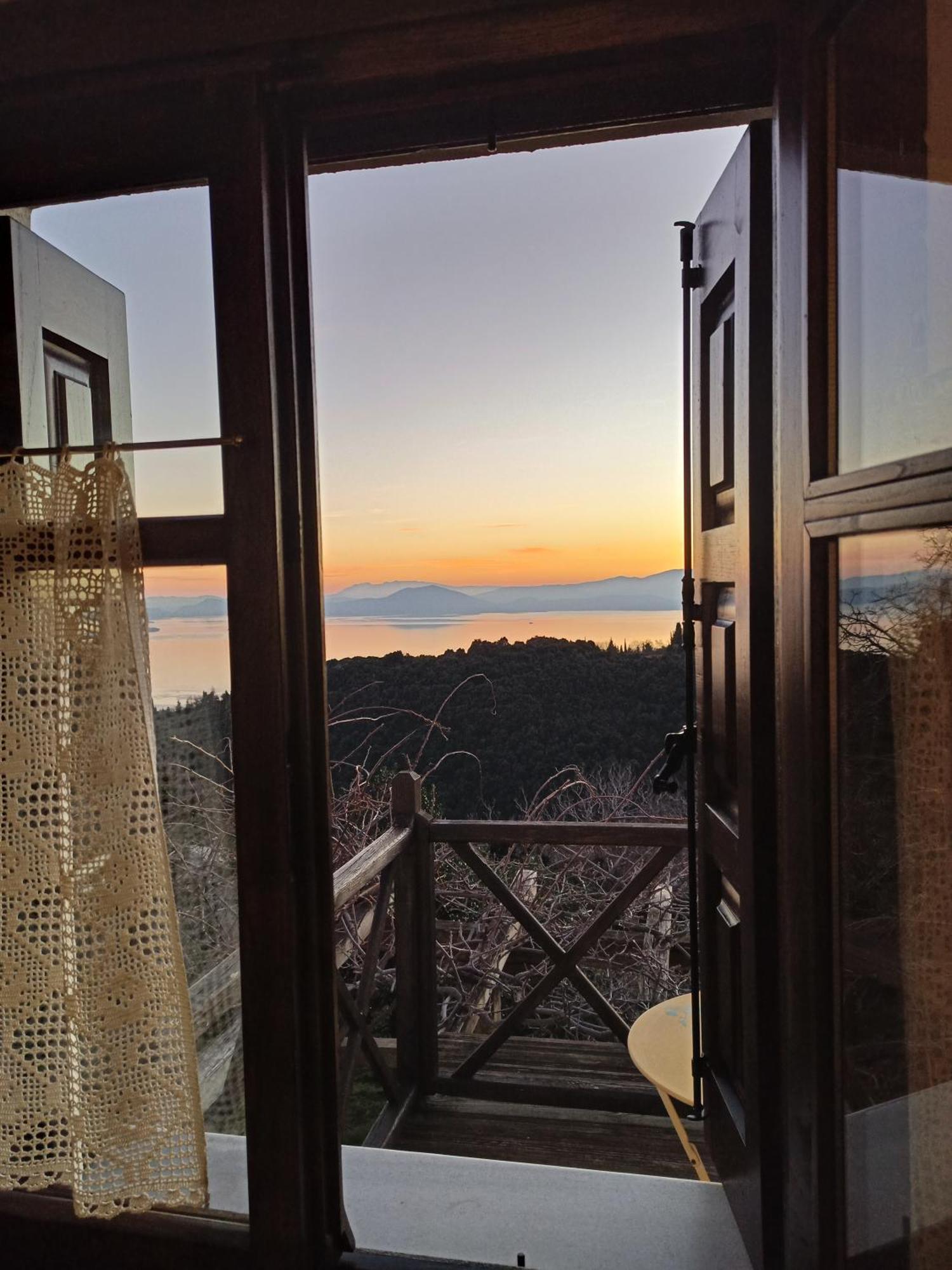 Riga'S Pinakoti Lodge Pinakátai エクステリア 写真
